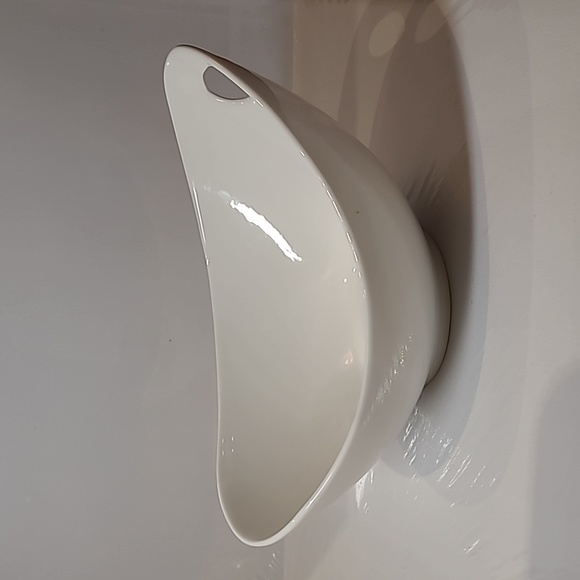 #2)10 strawberry street white porcelain oval serving boat bowl 11"×8"×4".6" - Picture 1 of 7